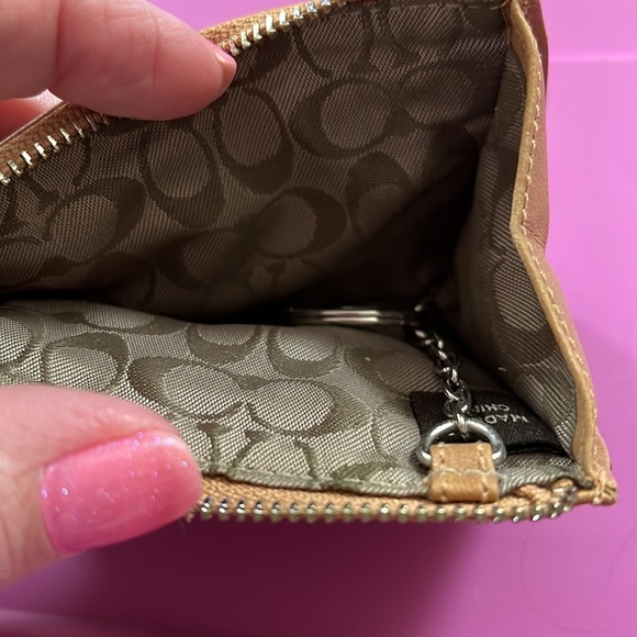 Coach leather card holder/small wallet - Picture 3 of 3